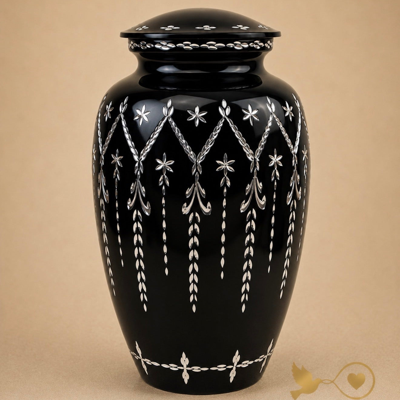 Midnight Garland – Black Memorial Urn